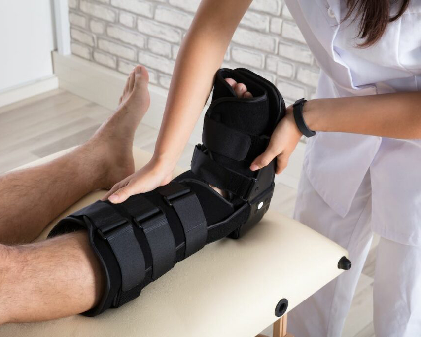 House of Feet aide les spécialistes des bandages à soigner les pieds de leurs patients